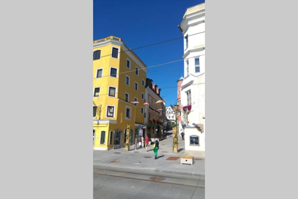 Altstadtwohnung Traunstein Mit Traunseeblick 1A غموندين المظهر الخارجي الصورة
